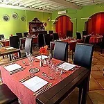 Otel Le Petit Manoir Provence 3*