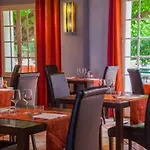 Hotel Le Petit Manoir Provence Les Angles (Gard)