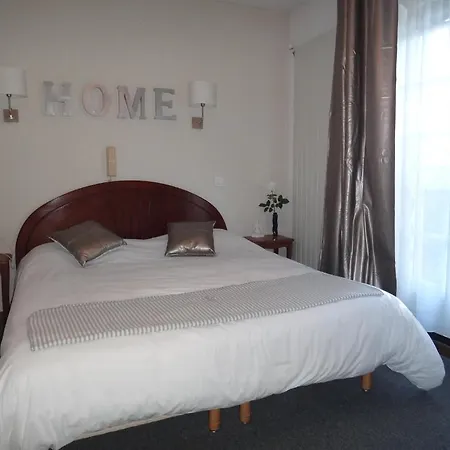 Hotel Le Petit Manoir Logis