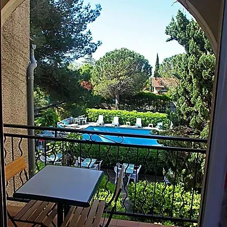 Le Petit Manoir Provence 3*