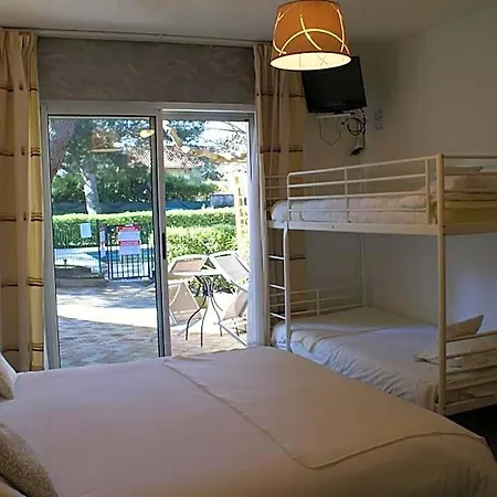 Hotel Le Petit Manoir Provence