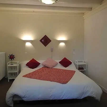 Hotel Le Petit Manoir Provence