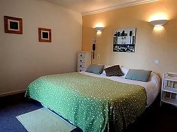 Le Petit Manoir Provence מלון